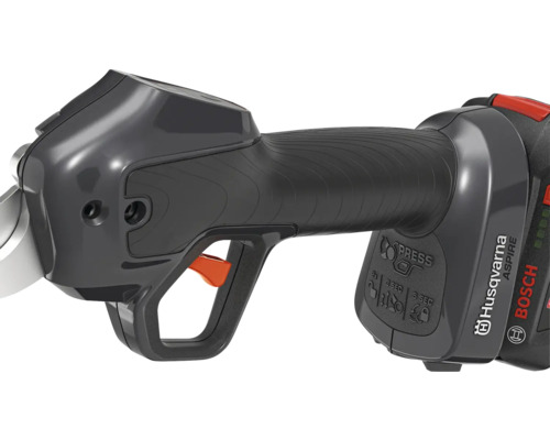 Akku Gartenschere für den Gartenbereich