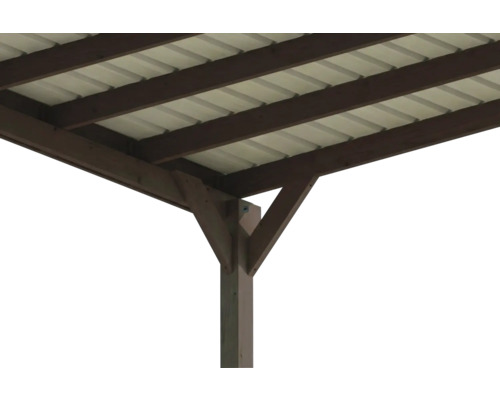 Detailansicht einer Carport-Dachkonstruktion aus Holz mit Trapezblech.