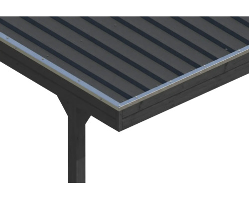 Carport-Dachecke mit dunklem Trapezblech, metallener Dachrandblende und dunklem Holzpfosten.