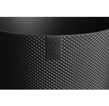 Detailansicht eines Pflanzgefäßes mit rautenförmiger Oberfläche und Elho Logo.