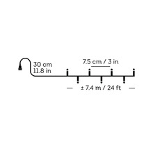 Maßzeichnung einer Lichterkette: 30 Zentimeter Zuleitung, 7,5 Zentimeter Lampenabstand, circa 7,4 Meter Gesamtlänge.