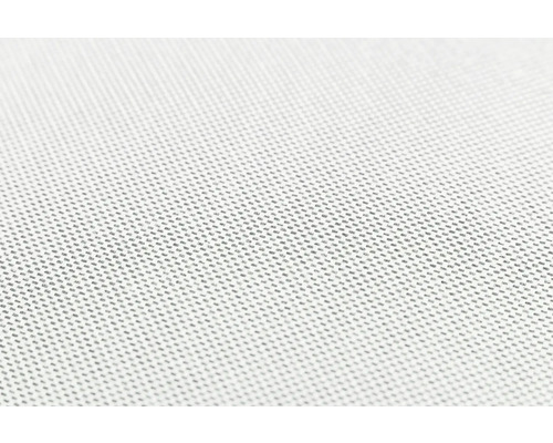 Detailaufnahme eines weißen Netzgewebes mit feiner, sich wiederholender Struktur.