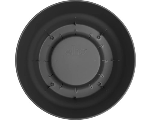 Draufsicht in das Innere eines runden elho Kunststoff-Blumentopfs mit Entwässerungsöffnungen und elho Logo.