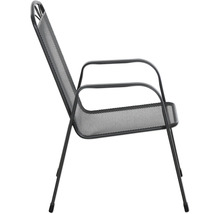 Gartenstuhl aus schwarzem Streckmetall mit Armlehnen.
