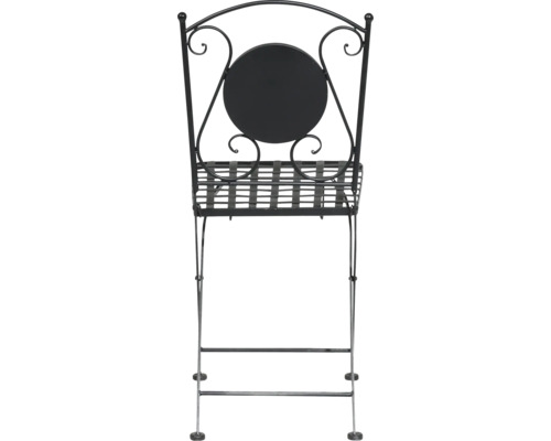 Schwarzer klappbarer Bistrostuhl aus Metall mit verzierter Rückenlehne und Gitter-Sitzfläche.