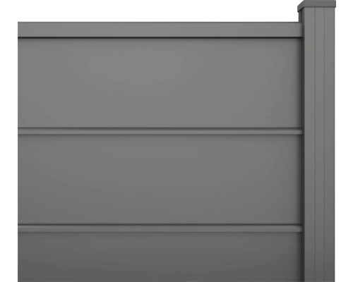 Grauer Sichtschutzzaun aus Kunststoff mit waagerechten Paneelen und Pfosten.