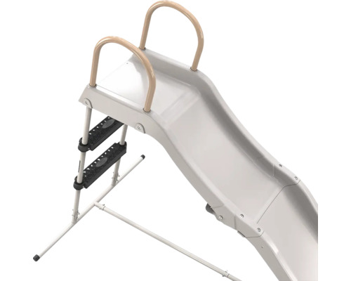 Graue Poolrutsche aus Kunststoff mit Metallleiter, schwarzen Stufen und geschwungenen Handläufen.