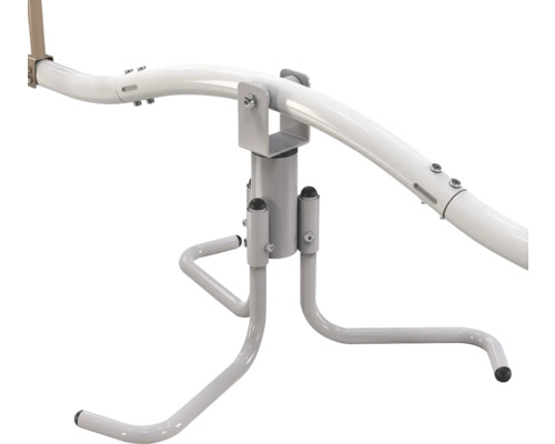 Grauer Metall-Standfuß mit gebogenem weißem Metallrohr für eine Pool-Aufrollvorrichtung.