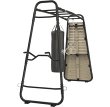 Modulares Fitnessgerüst mit Hangelstangen, Boxsack, Turnringen, Dip-Barren und Kletterwand.