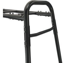 Detailansicht eines schwarzen Metallgestells für Ladeflächen, Rohrrahmen mit stabilen Schraubverbindungen.
