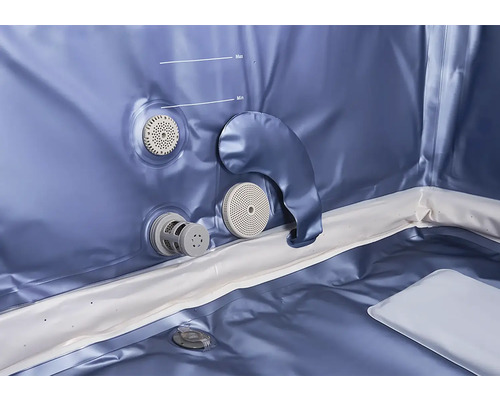 Innenansicht eines aufblasbaren Whirlpools mit Markierungen für minimalen und maximalen Wasserstand sowie verschiedenen Anschlüssen.