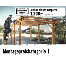 Handwerker montiert einen Holzcarport mit einem Akkuschrauber auf einer Leiter stehend. Hornbach Handwerker-Service Logo.