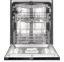 Offener PKM Einbau-Geschirrspüler mit drei Metallkörben und digitalem Bedienfeld an der Türoberseite.