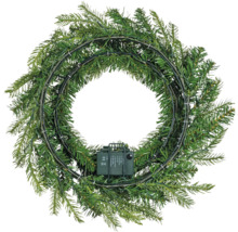 Künstlicher Weihnachtskranz, Rückseite mit Drahtgestell und Batteriefach.