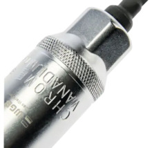 Steckschlüssel aus Chrom-Vanadium mit gerändelter Grifffläche.
