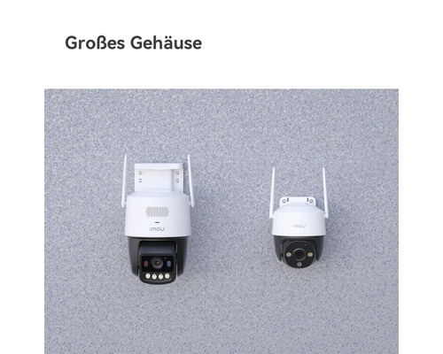 Zwei Imou Überwachungskameras an einer Wand montiert, wobei ein Modell ein deutlich größeres Gehäuse aufweist.