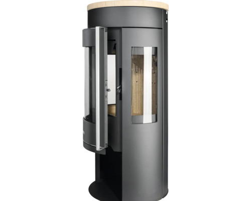 Moderner zylindrischer Kaminofen aus dunklem Metall mit Holzabdeckung, langem Metallgriff und Sichtscheiben vorne sowie an der Seite.