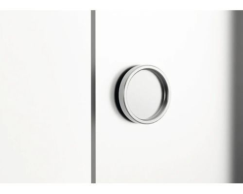 Runder Muschelgriff aus Metall für Möbel und Schranktüren in minimalistischem Design.