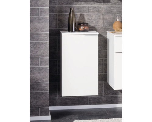 Weißer Bad-Hängeschrank mit modernem Design und griffloser Front.