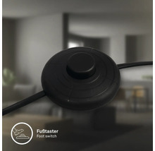 Runder, schwarzer Fußtaster aus Kunststoff für Stehlampen mit Zuleitungskabel.