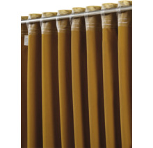 Senfgelber Vorhang mit verdeckten Schlaufen an einer Metallstange, strukturierter Stoff.