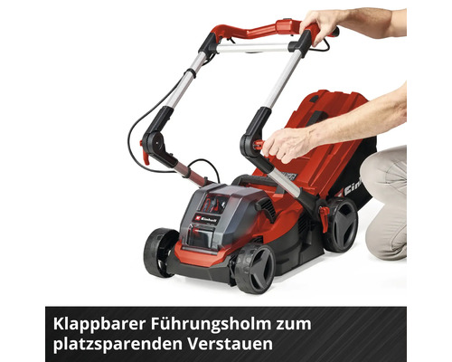 Einhell Rasenmäher mit klappbarem Führungsholm für eine platzsparende Aufbewahrung.