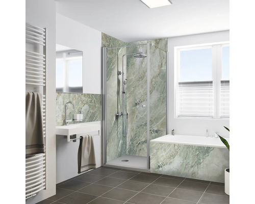 Modernes Badezimmer mit Dusche und Badewanne, verkleidet mit Wandpaneelen in Marmoroptik und dunkelgrauem Fliesenboden.