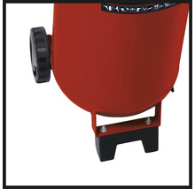Nahaufnahme des unteren Teils eines Kompressors mit Transportrad und vibrationsdämpfendem Standfuß. Symbole für Anwendungsbereiche und 10 Bar Druck.