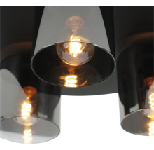 Moderne Deckenleuchte mit zylindrischen Schirmen aus Rauchglas und leuchtenden Filament-Leuchtmitteln.