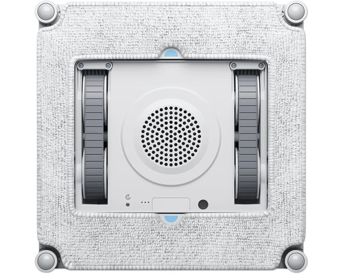 Unterseite eines quadratischen Fensterputzroboters mit zwei Laufraedern und einem zentralen Saugmotor mit Mikrofasertuch.