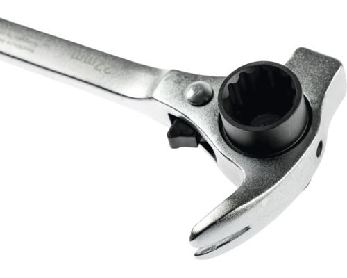 Gerüstbauratsche aus Metall mit umschaltbarer Ratschenfunktion und integriertem Steckschlüsseleinsatz.