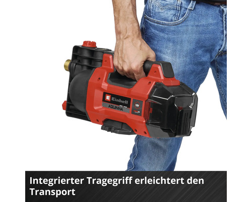 Einhell Akku-Gartenpumpe Aquinna mit integriertem Tragegriff für einfachen Transport.