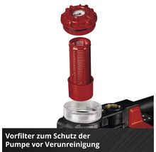 Pumpen-Vorfilter mit herausnehmbarem Filterkorb, Schraubdeckel mit Anzeige und Filtergehäuse an der Pumpe.