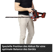 Einhell Akku-Heckenschere mit optimaler Balance durch die spezielle Position des Akkus am hinteren Griff.