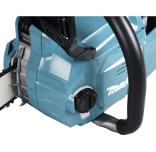 Makita Logo auf einer Kettensäge