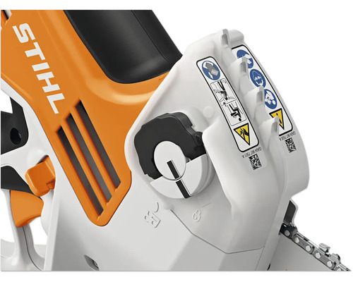 Stihl Motorsäge Detailansicht mit Sicherheitshinweisen und Kettenschnellspannung