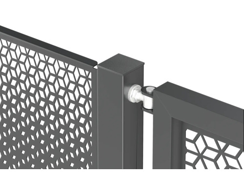 Metallzaunpfosten mit Scharnier für ein Gartentor mit geometrischem Lochmuster