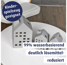 Drei Deko-Häuser aus Keramik, geeignet für Kinderspielzeug, 99 Prozent wasserbasierend und deutlich lösemittelreduziert.