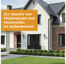Wohnhaus mit Garten und Textoverlay zur Abwehr von Wühlmäusen und Maulwürfen im Außenbereich
