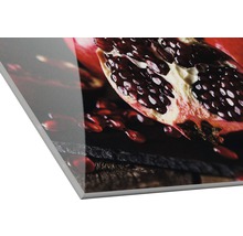 Nahaufnahme eines Acrylglasbildes mit Granatapfelmotiv