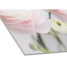 Nahaufnahme einer Acrylglasplatte mit Blumendruck