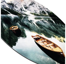Dekoration mit Bergsee und Booten