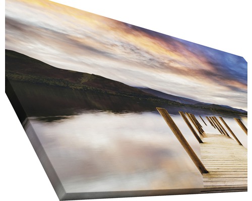 Leinwandbild mit See, Berg und Holzsteg