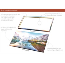 Giclée Produktbeschreibung: Vorder- und Rückseite einer bedruckten Leinwand mit stabilem Spannrahmen aus Kiefernholz