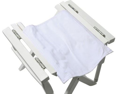 Weißer Klapphocker mit Stoffbezug