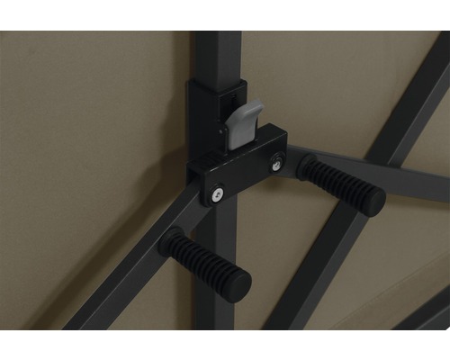 Detailansicht des Verstellmechanismus eines Pavillons