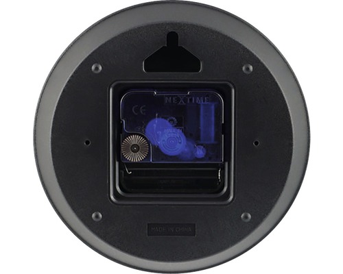 Rückseite einer Nextime Uhr mit Aufhängung