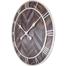 Wanduhr mit römischen Ziffern und Holzdekor