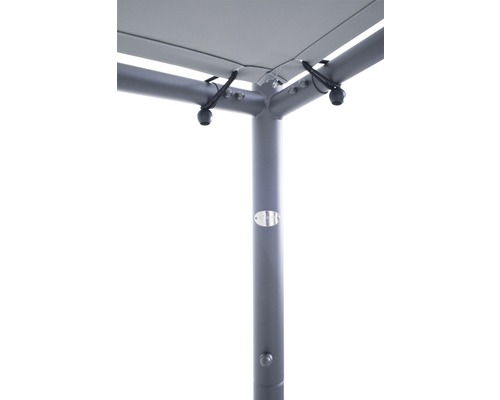 Detailansicht eines Pavillons mit Gestell und Spannseilen