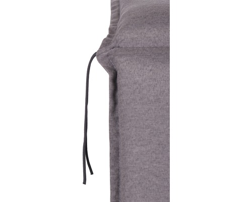 Detailansicht eines Rollo mit Zugschnur